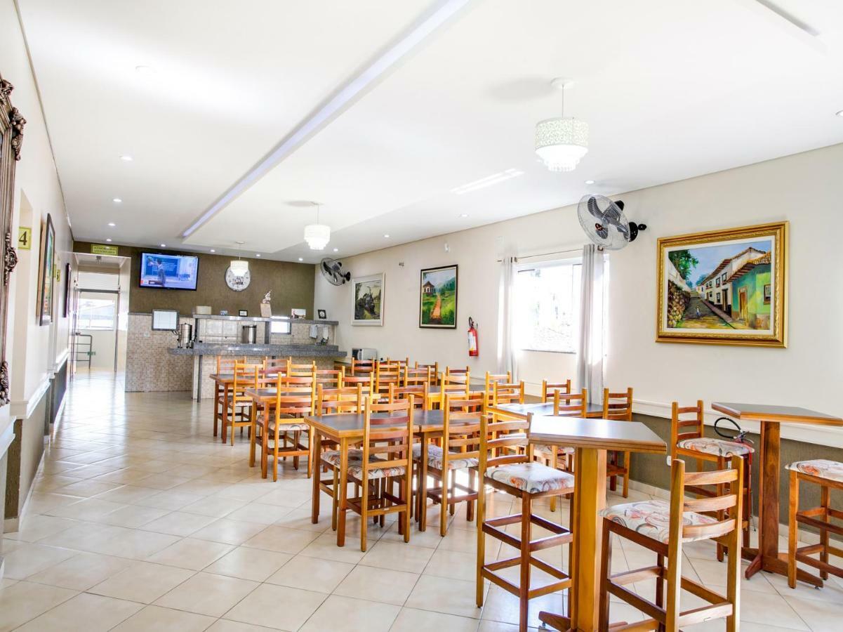 Oyo Hotel Dayse Santana de Parnaiba Ngoại thất bức ảnh